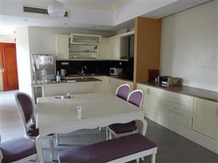 Serviced apartment with 3 bedrooms for rent in Hoan Kiem